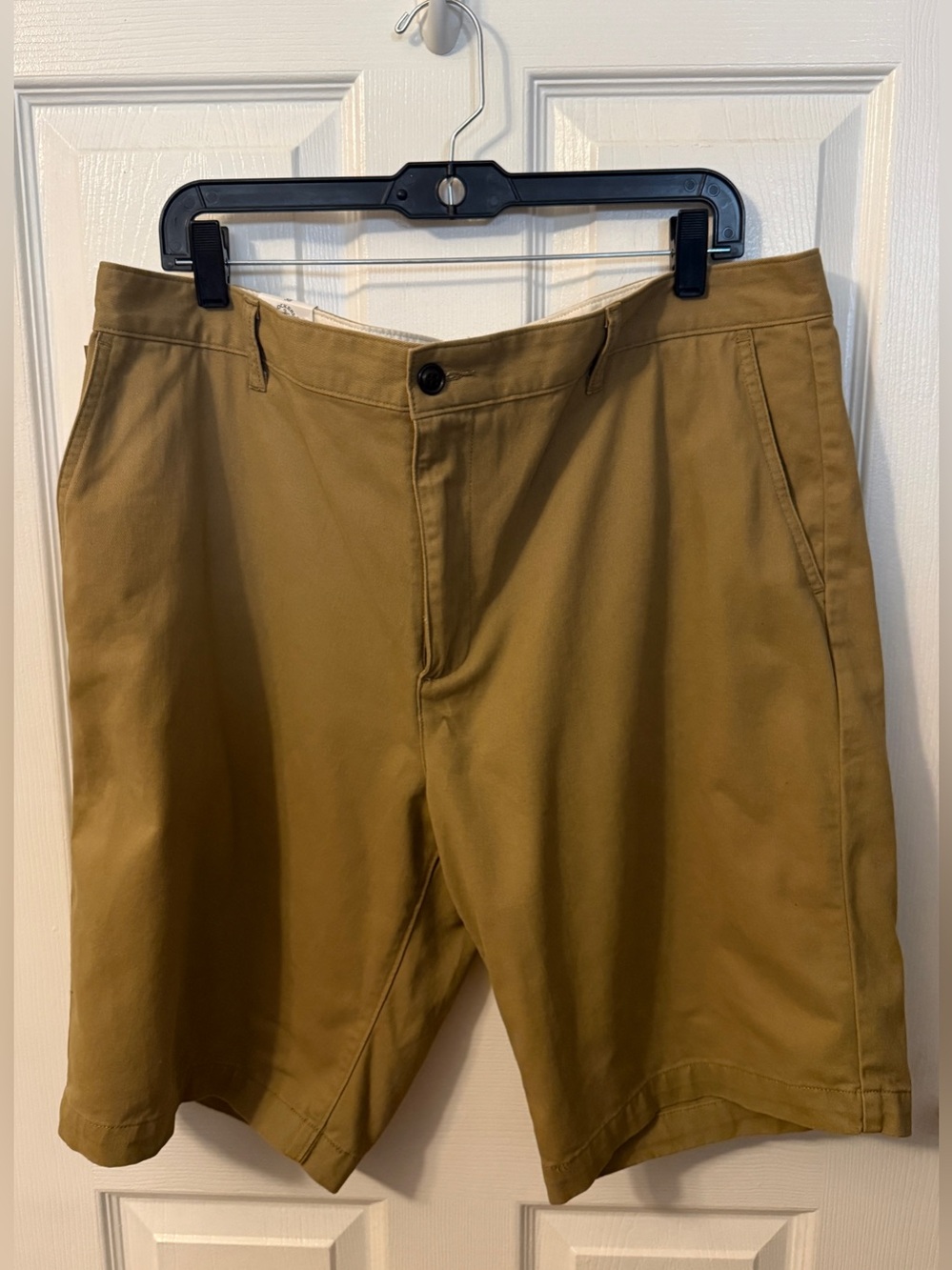 Dockers Men's Flat Front Chino Shorts - Brown